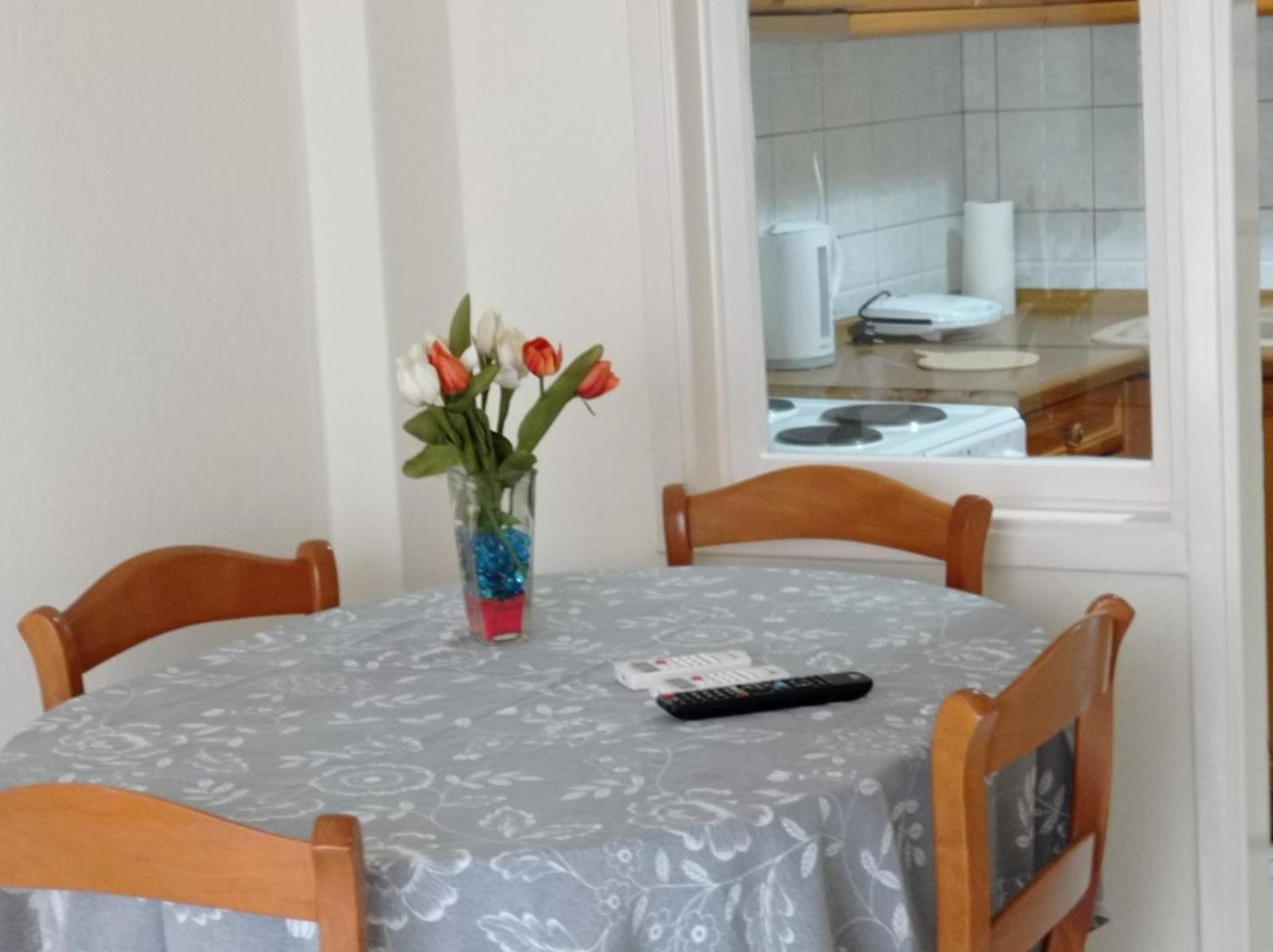 Apartament Homie Dráma Zewnętrze zdjęcie